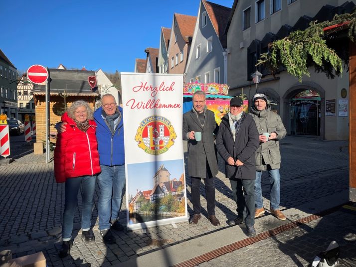 Das erfolgreiche Verkaufsteam der zweiten Verkaufsaktion